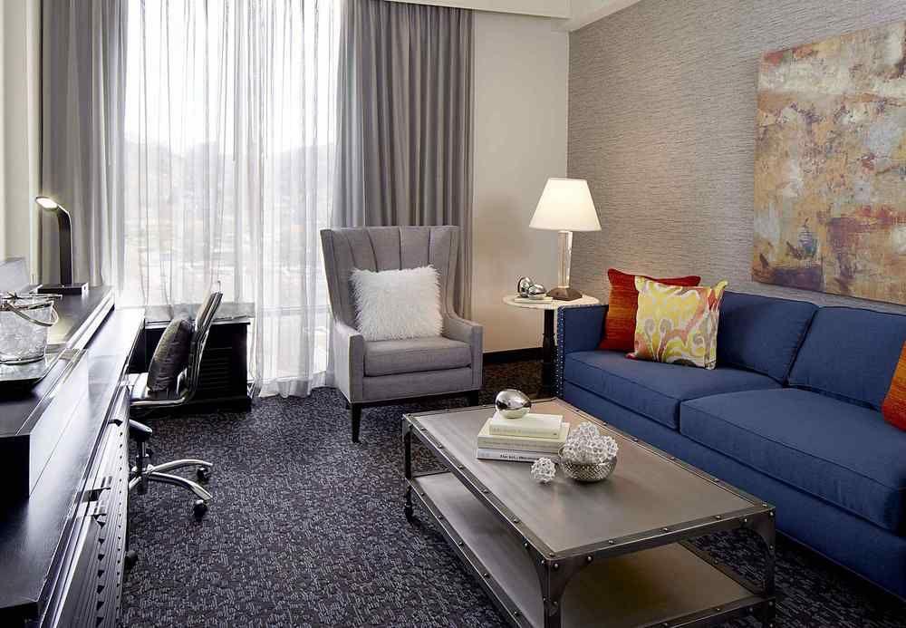 Renaissance Asheville Downtown Hotel Kültér fotó