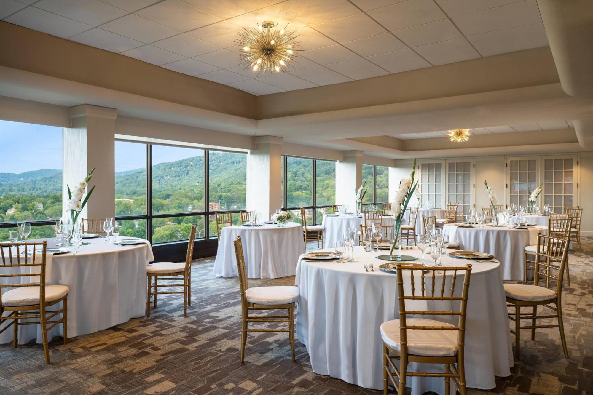 Renaissance Asheville Downtown Hotel Kültér fotó