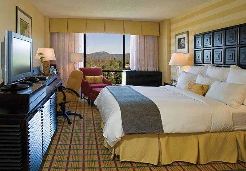 Renaissance Asheville Downtown Hotel Kültér fotó